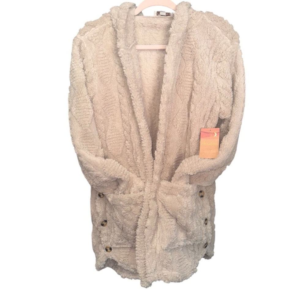 Cozy Cream Hooded Jacket‎